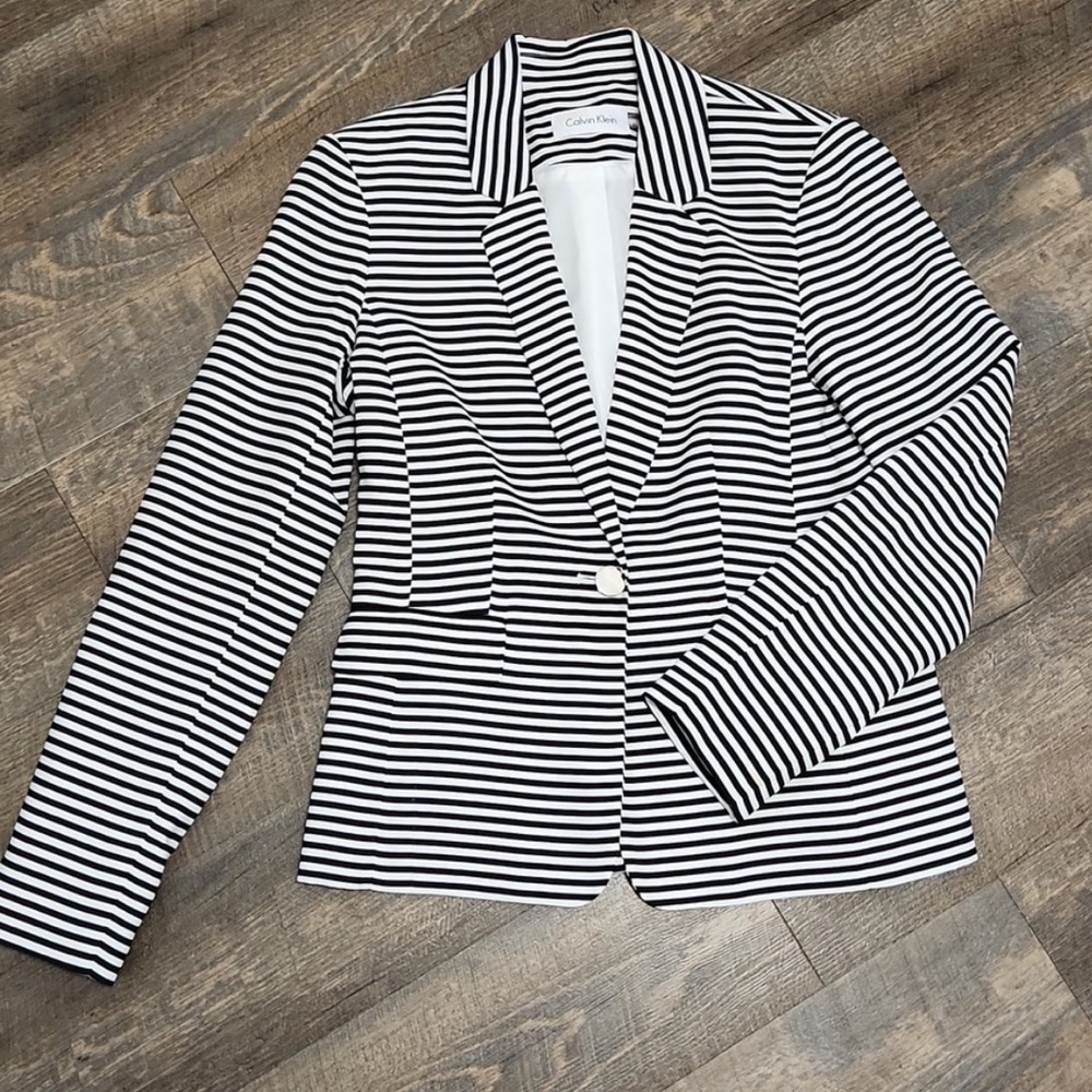 CALVIN KLEIN BLAZER